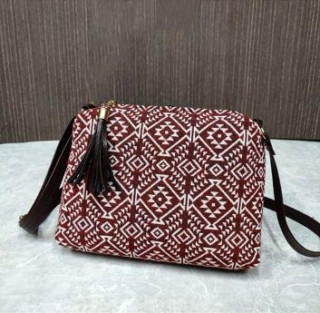 Stylish Eco-Friendly Pouch Sling Bag 122